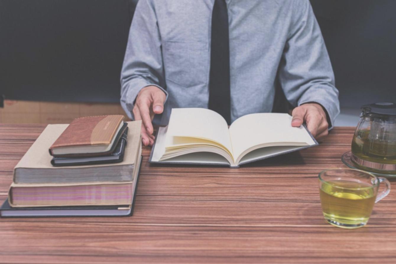 Data Storytelling for Analysts
